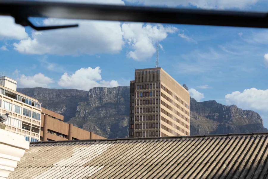 2 Bedroom Property for Sale in Cape Town City Centre Western Cape